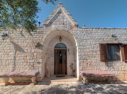 Trullo Paan by Pugliadamare