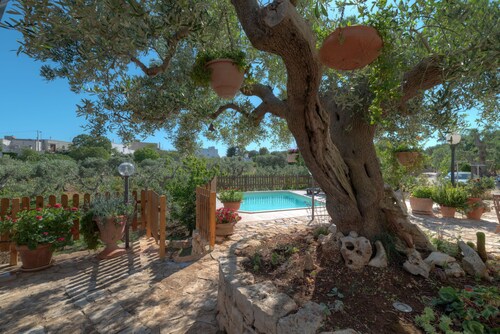 Trullo Paan by Pugliadamare