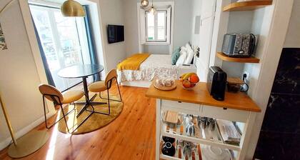 Charm Studio in the Heart of Alfama - Fado Museum - Metro