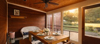 Chester Farmhouse Ski Retreat near Slopes