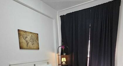 Viva momentos inesquecíveis neste lugar , perto da praia aqui você relaxa!