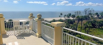 Golf Cart Included Ocean Front Penthouse Suite 3 BR 3BTH Condo with Pool
