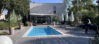 Villa "korlea" Avec Piscine Centre AIX LES Bains Ideal Pour Vacances EN Famille