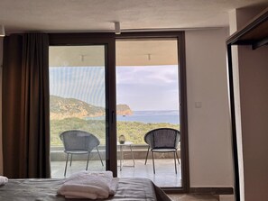 2 chambres, fer et planche Ă repasser, Wi-Fi, draps fournis