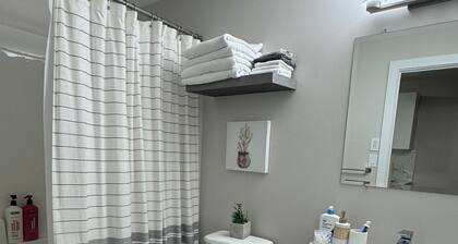 Cozy basement suite near Airport