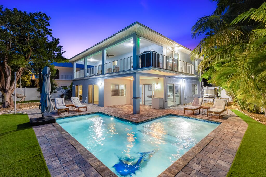 IB 10 Flamingo Island Retreat | 5 Bed, 3 Bath