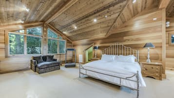 7 Schlafzimmer, BĂŒgeleisen/BĂŒgelbrett, kostenloses WLAN, BettwĂ€sche