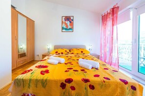 1 bedroom, free WiFi, bed sheets