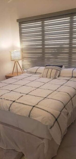 3 bedrooms, iron/ironing board, travel cot, free WiFi