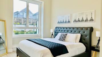 3 dormitorios, tabla de planchar con plancha, wifi gratis y ropa de cama