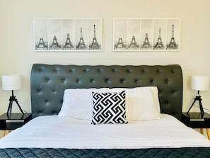 3 bedrooms, iron/ironing board, free WiFi, bed sheets - Family Friendly Ground Level Condo (Surrey)