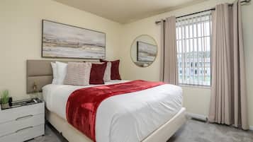 3 bedrooms, desk, iron/ironing board, WiFi