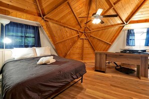 5 chambres, bureau, fer et planche à repasser, Wi-Fi