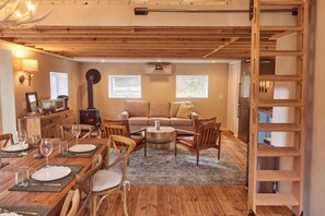 TV, books, music library - Cozy Catskill Getaway with Airstream on a brook with fire pit. Pet friendly! (Roscoe)