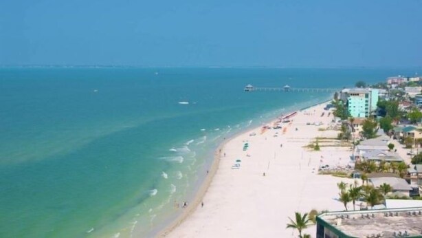 Unclassified image, 1 of 37, button - Tropical Paradise in BEST LOCATION! Walk to everything! Heated pool! (Cape Coral)