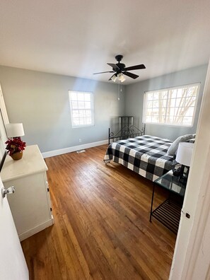 2 soveværelser, Wi-Fi, sengetøj