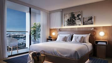 City Studio, 1 King Bed, Balcony | Hypo-allergenic bedding, free minibar items, in-room safe