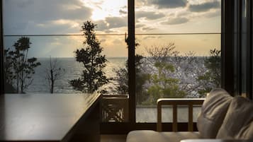 Vila Eksekutif, Bebas Asap Rokok, pemandangan samudra (kinean) | Pemandangan balkon