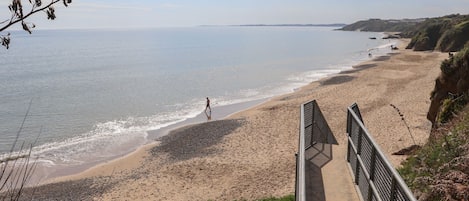 Vlak bij het strand
