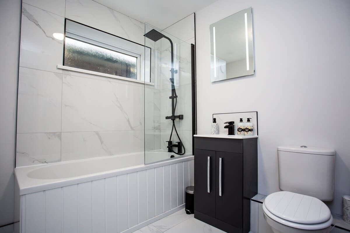 Shower, hair dryer, shampoo