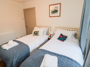 2 bedrooms, individually decorated, individually furnished, free WiFi