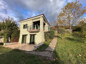 Exterior - Kalavryta Villa Nano 360 view with fireplace  (KALAVRITA)