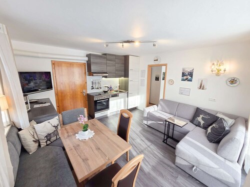 Ferienwohnungen Luttinger am Mühlbach – Modern Apartment with Balcony
