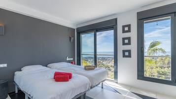 5 slaapkamers, een strijkplank/strijkijzer, gratis wifi, beddengoed