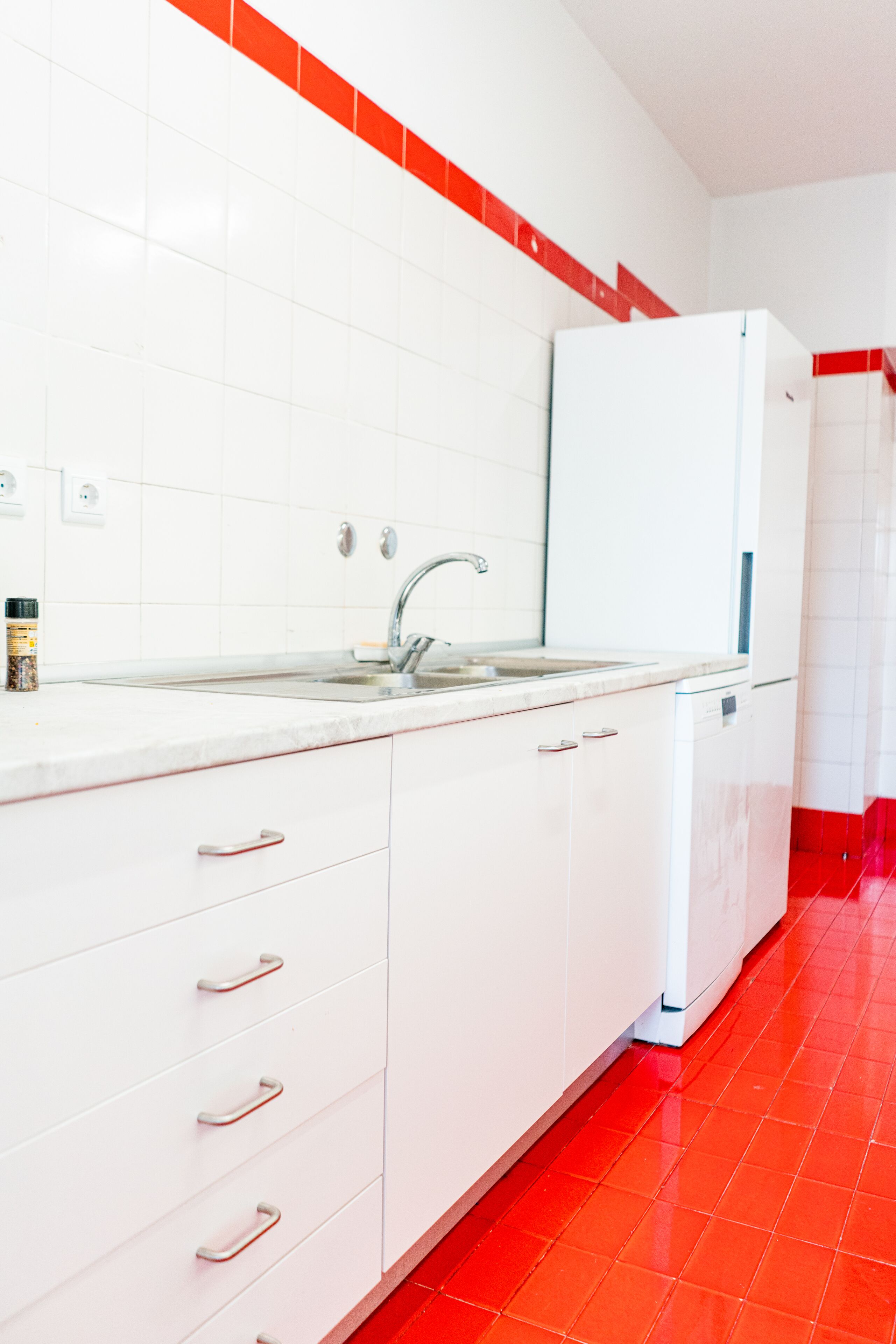 Photo - Seaside Elegance and Tranquility: Your Luxurious Porto Getaway