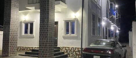 Façade de l’hébergement