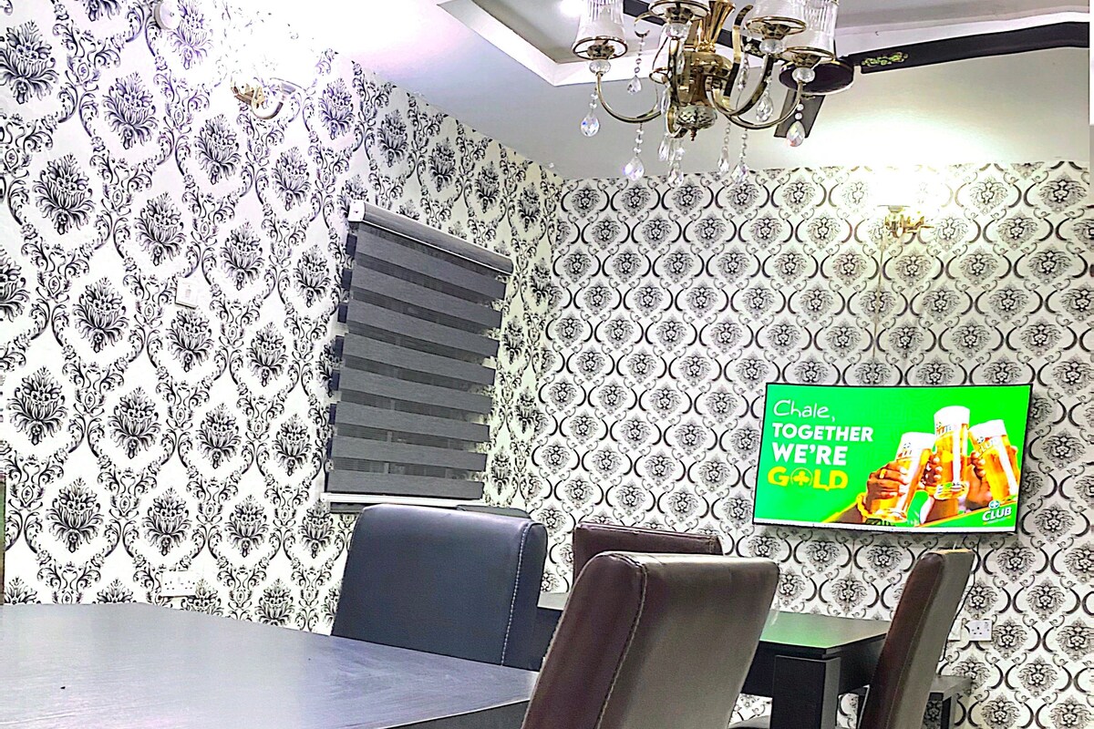 舒適套房 | 房內用餐區