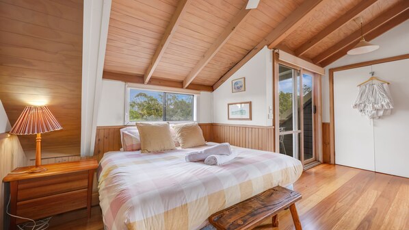 3 slaapkamers, een bureau, reisbedje, gratis wifi