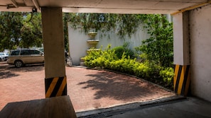 Free self parking - Hotel Grand Elizabeth Durango (Durango)