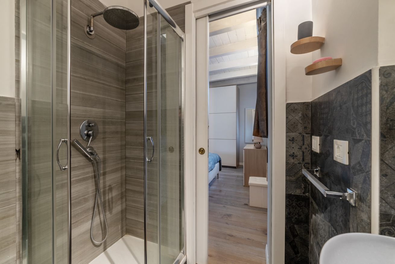 Dusche, Bidet