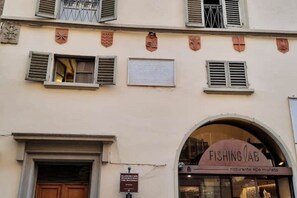 Exterior detail - The Art Venue BETWEEN THE DUOMO AND THE OLD BRIDGE - best central location (Firenze)