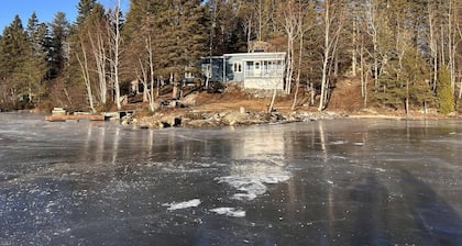 Chalet Rustique sur île