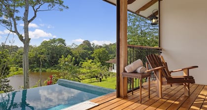 El Lugar Costa Rica Resort
