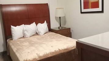 Standardenkeltværelse | Dundyner, individuelt design, individuel indretning, gratis Wi-Fi