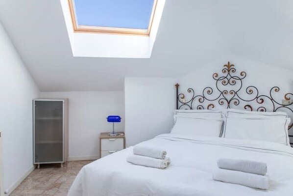 1 bedroom - [Milan Skyview] penthouse a few steps from the subway (Milano)