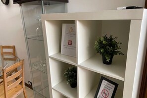 Interior - 2 Bedroom Apartment in Sesto San Giovanni (Sesto San Giovanni)