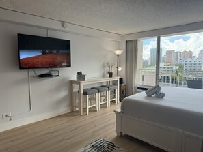 Iron/ironing board, free WiFi, bed sheets