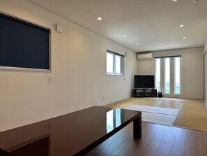 Villa | 1 bedroom, free WiFi, bed sheets - Shirahama Yamate Rent Villa H-61C (Shirahama)