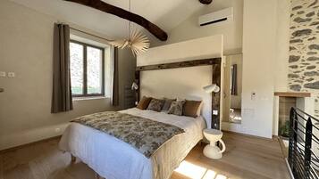 1 camera, Wi-Fi gratuito