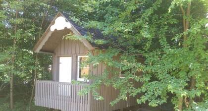 Point Clark Cottage Getaway