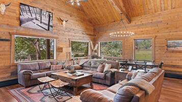 Smart TV, fireplace, offices