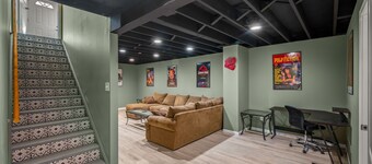 Kings Cottage 4 bed/3 full bath central Topeka