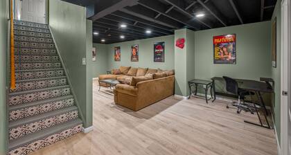 Kings Cottage 4 bed/3 full bath central Topeka