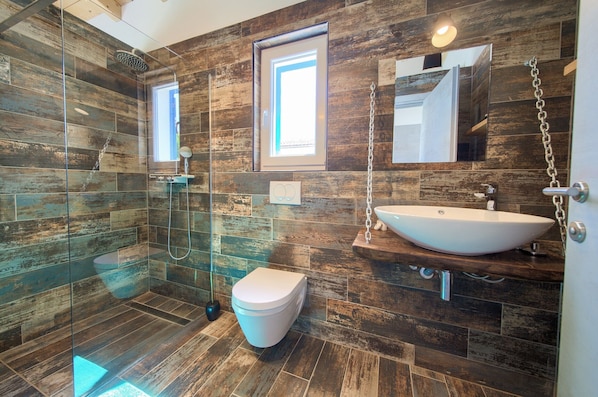 Shower, bidet