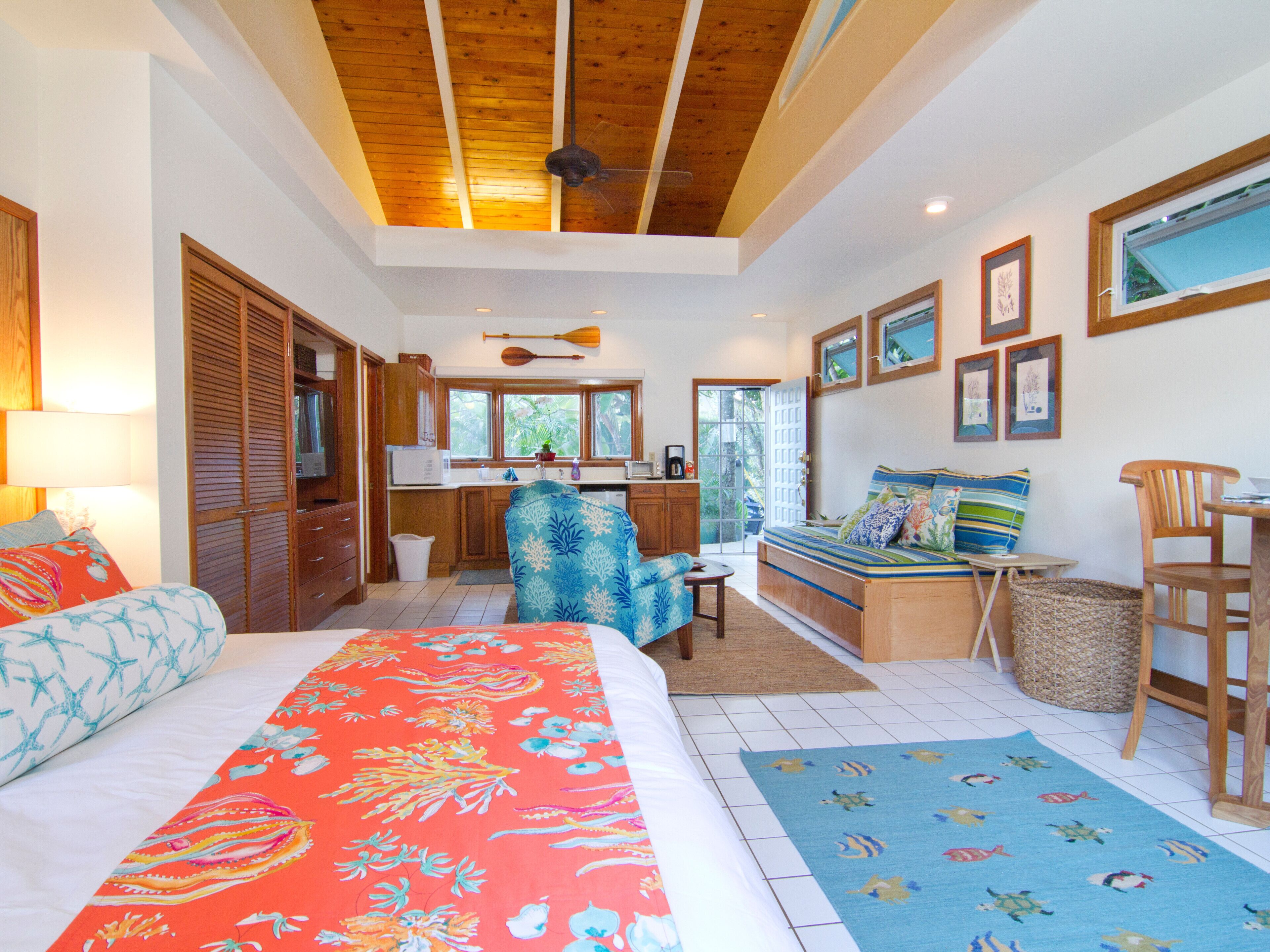 🌴Exquisite Studio in Best Location 🌴 Steps from Kailua Beach 🌴