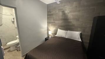 1 bedroom, minibar, individually decorated, individually furnished